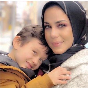 Meet your Posher, Tony